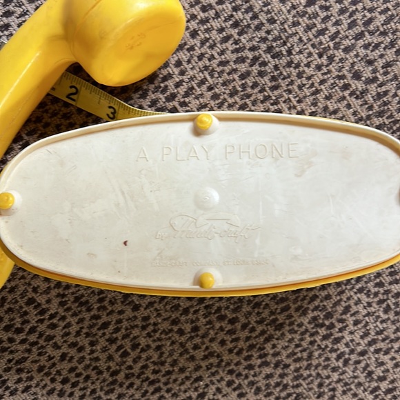 Vintage Toy Telephone - Picture 4 of 4